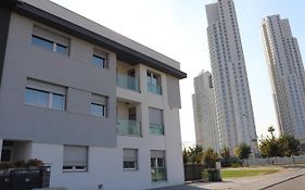 Foxxy Luxury Apartments