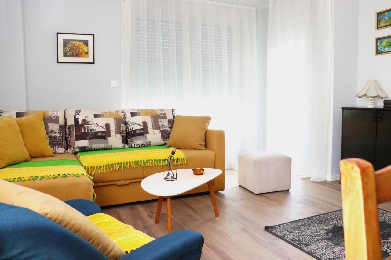 Foxxy Luxury Apartments Üsküp Dış mekan fotoğraf