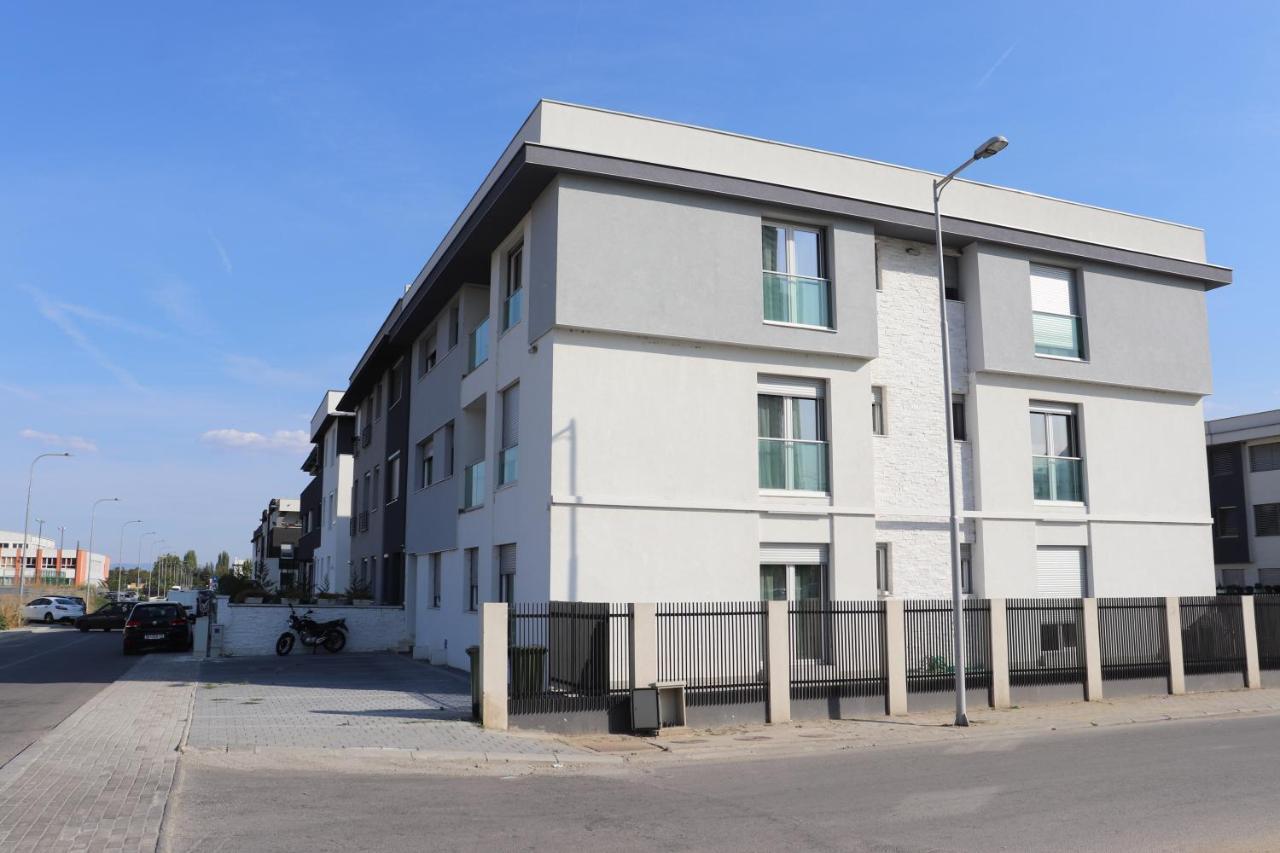 Foxxy Luxury Apartments Üsküp Dış mekan fotoğraf